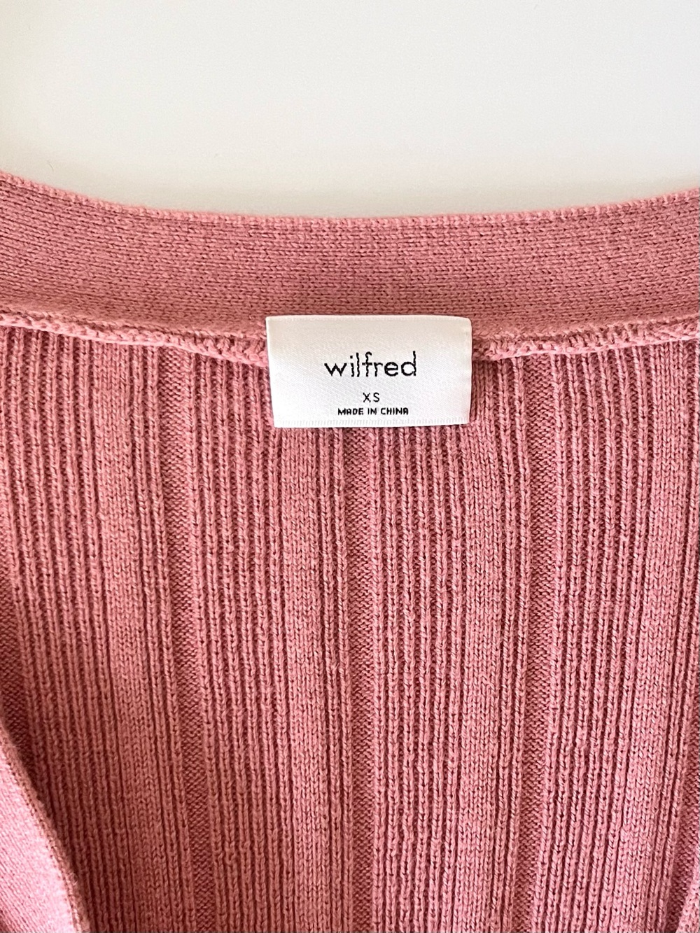 Aritzia Wilfred Plunge Front Cardigan - Picture 4 of 6